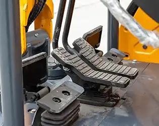 How Can the Excavator 2.5 Ton Improve Efficiency in Landscaping Projects?